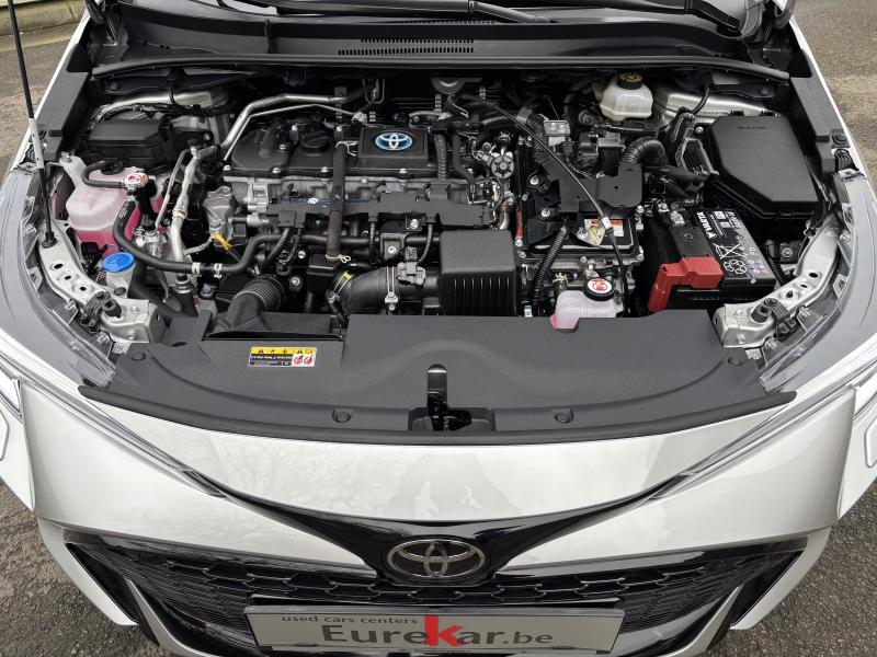Toyota Corolla Hatchback 1.8 Hybrid GR Sport - photo 19