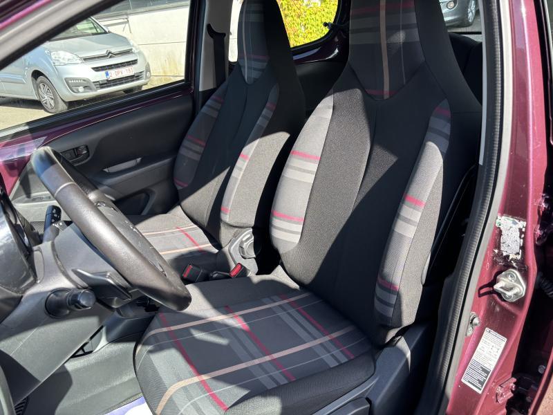 Peugeot 108 1.0 i - photo 13