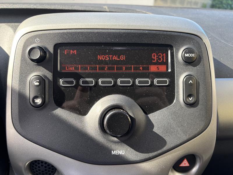 Peugeot 108 1.0 i - photo 10