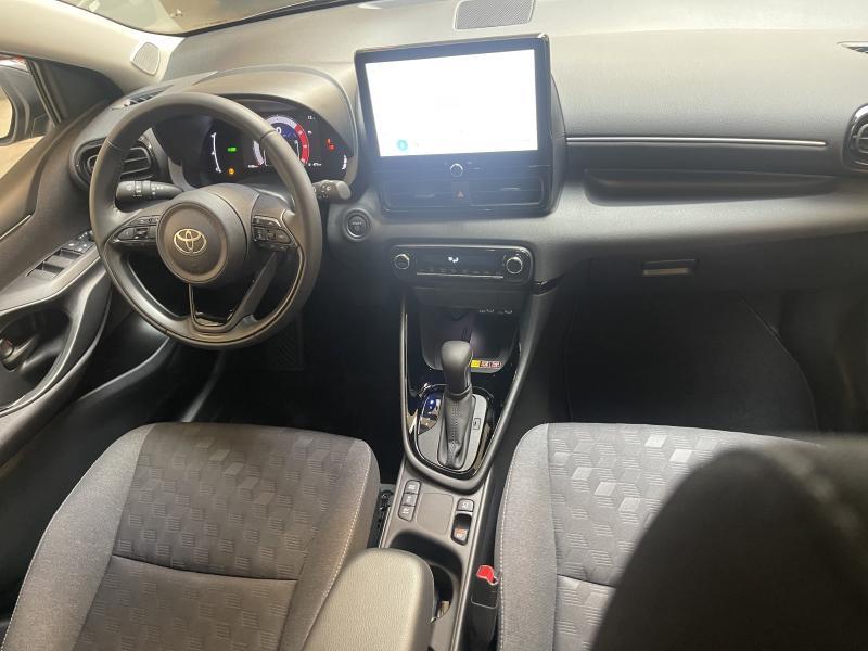 Toyota Yaris 1.5 HYBRID - photo 13