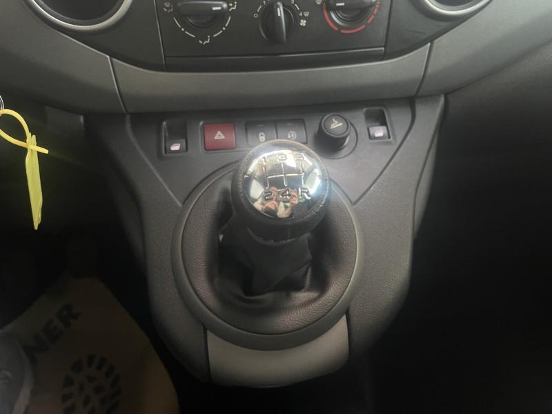 Peugeot Partner 1.2i Tepee Style - photo 8