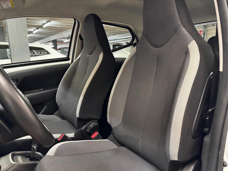Toyota Aygo 1.0 VVT-i Multi Mode x-play - photo 13
