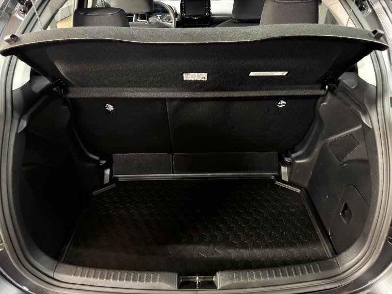 Toyota Yaris 1.5 hybrid - photo 18