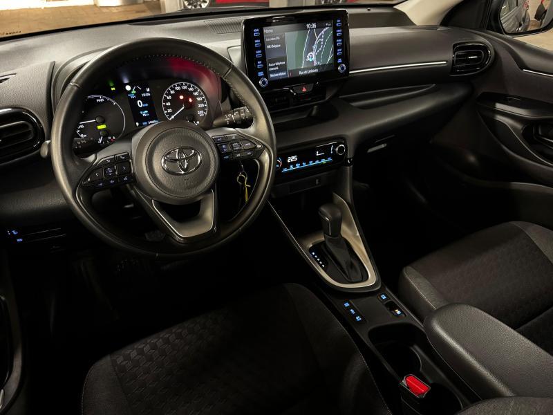 Toyota Yaris 1.5 hybrid - photo 16