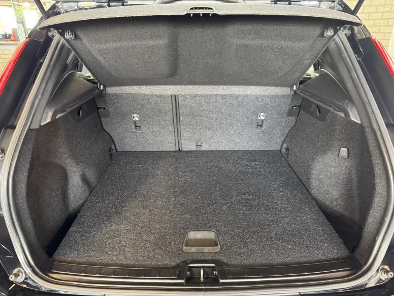 Volvo XC40 1.5i - photo 20