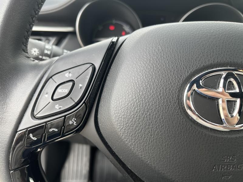 Toyota C-HR 1.8 Hybrid CVT C-LUB Bi-Tone - photo 9