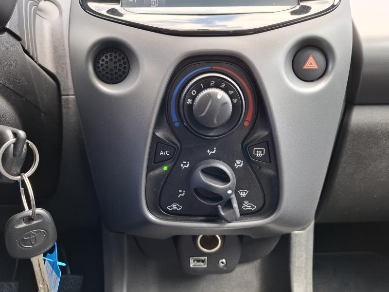 Toyota Aygo 1.0 VVT-I - photo 9