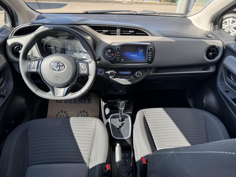 Toyota Yaris 1.5 Hybrid - photo 6