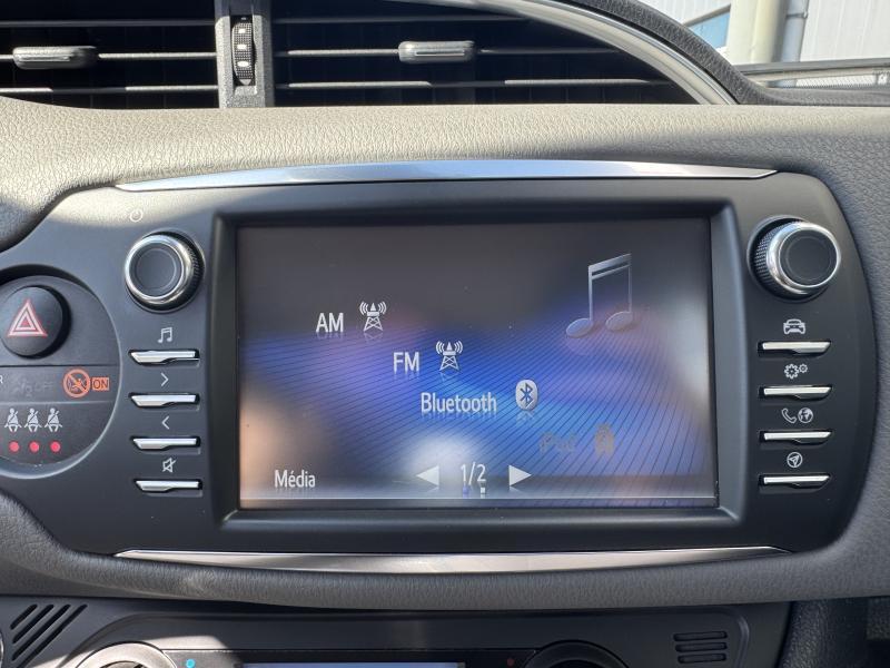 Toyota Yaris 1.5 Hybrid - photo 12