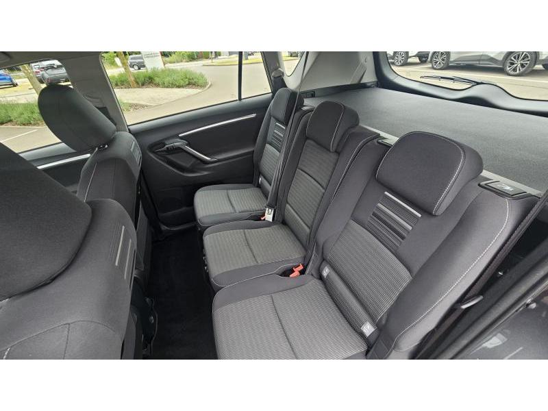 Toyota Verso 1.6 VVT-i - photo 15