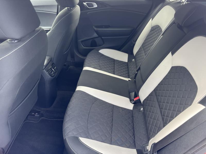 Kia Pro Ceed 1.0T ISG GT-LINE - photo 17