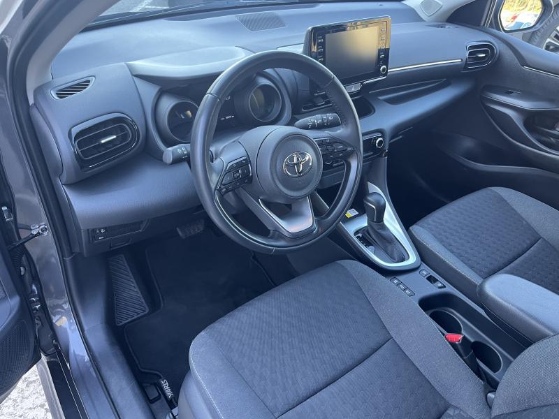 Toyota Yaris 1.5 Hybrid - photo 12