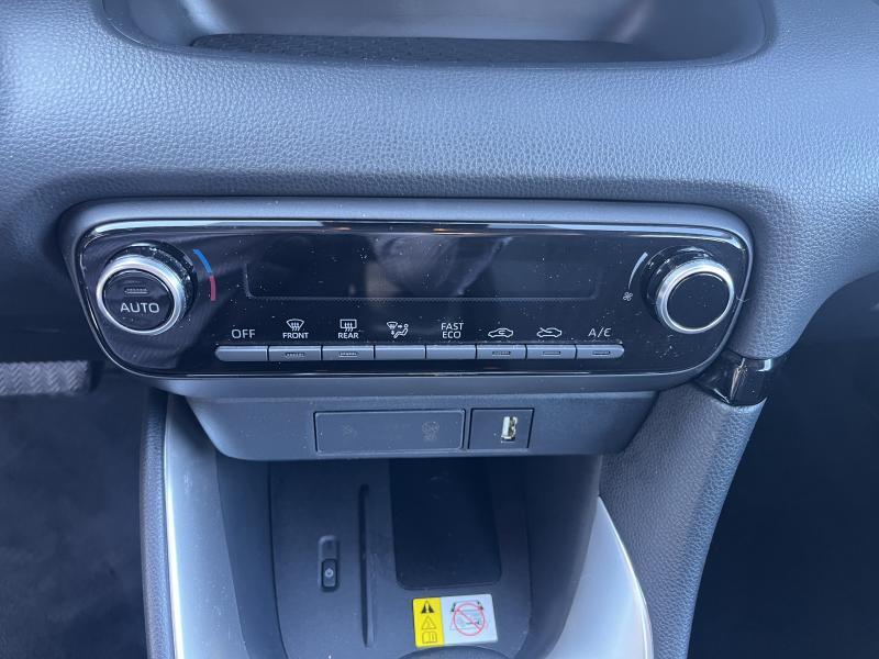 Toyota Yaris 1.5 Hybrid - photo 10