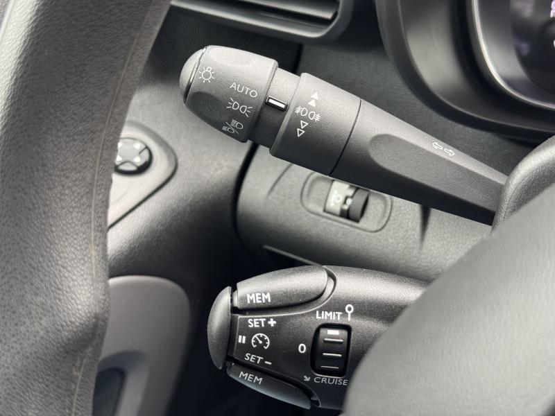 Toyota ProAce City Verso 1.2i Shuttle - photo 10