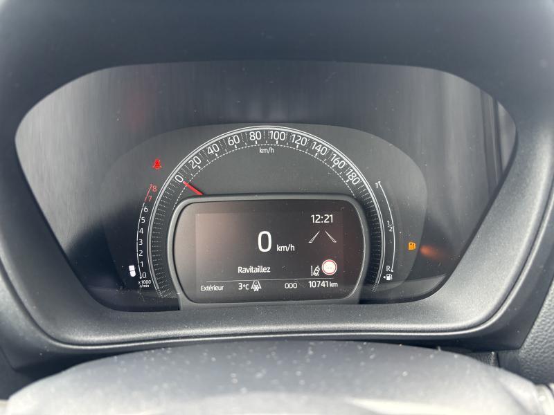 Toyota Aygo X 1.0 VVT-I X-PLAY - photo 7