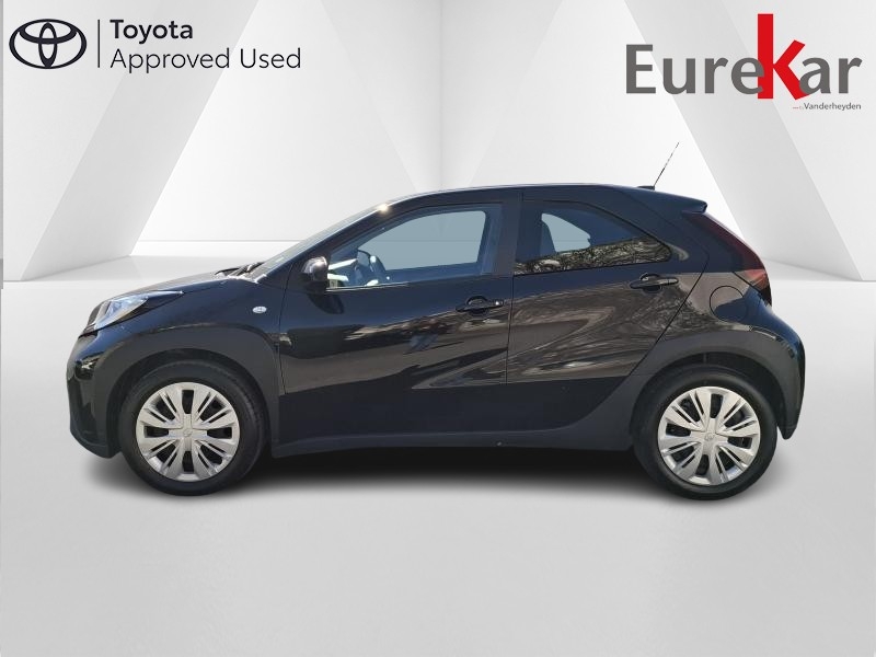 Toyota Aygo X 1.0 VVT-I X-PLAY - photo 4