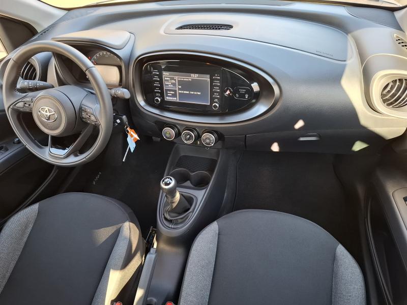 Toyota Aygo X 1.0 VVT-I X-PLAY - photo 15