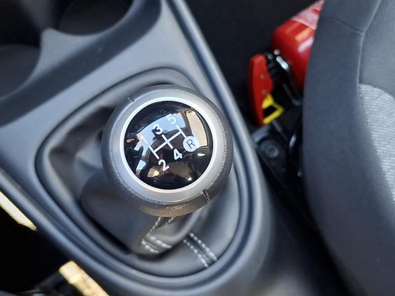 Toyota Aygo X 1.0 VVT-I X-PLAY - photo 8