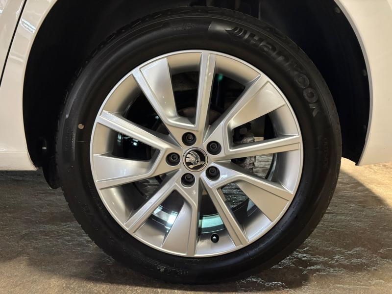 Skoda Kamiq 1.5 TSI AMBITION - photo 18