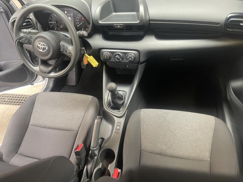 Toyota Yaris 1.0 VVT-I - photo 15