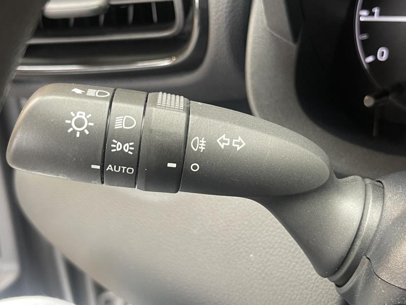 Toyota Yaris 1.0 VVT-I - photo 10