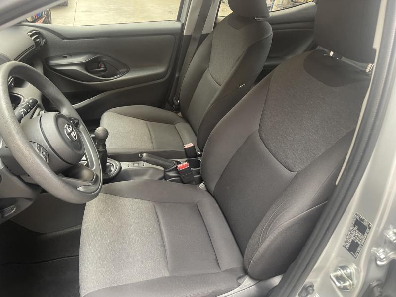 Toyota Yaris 1.0 VVT-I - photo 16