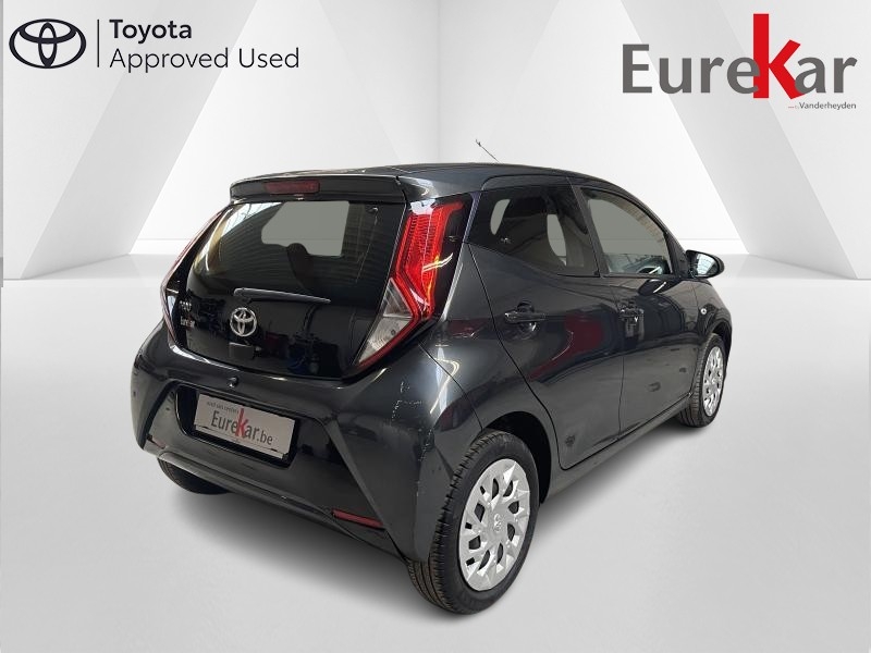 Toyota Aygo 1.0 VVT-I X-PLAY - photo 5