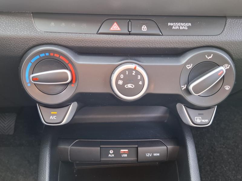 Kia Stonic 1.0T ISG - photo 9